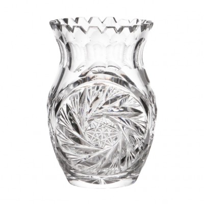 Kryształowy wazon szlifowany w rozetki